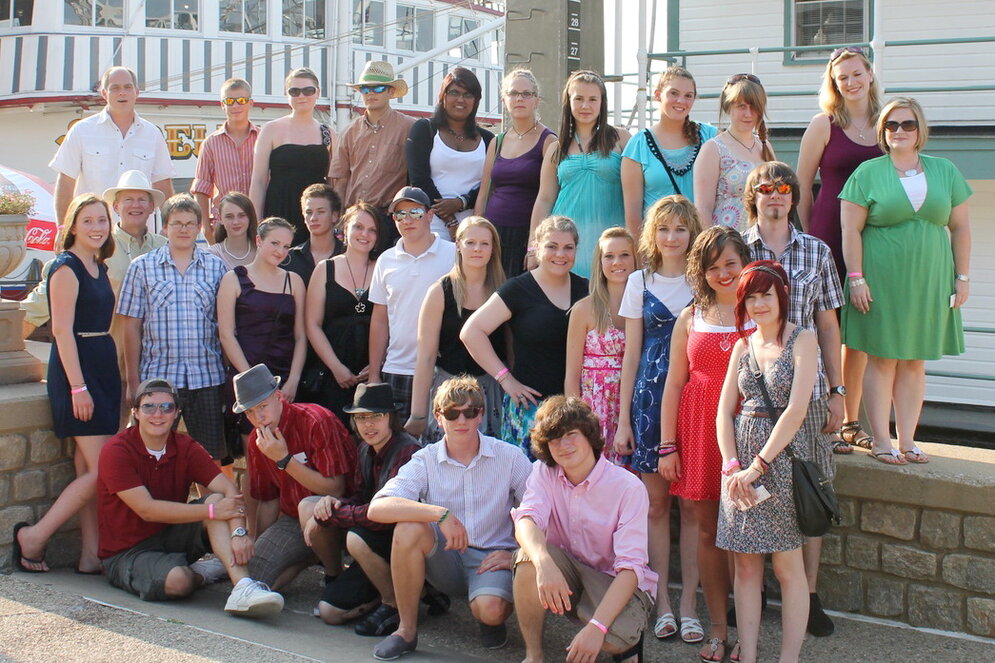 Young Ambassadors Generation 5 (2011/12)